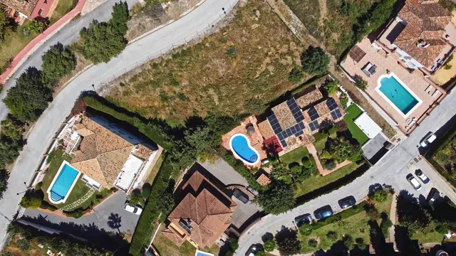 Terreno en Mijas con vistas al mar y construcción exclusiva — 8