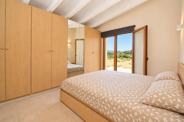 Finca con vivienda para alquiler de temporada en Alcudia — 16