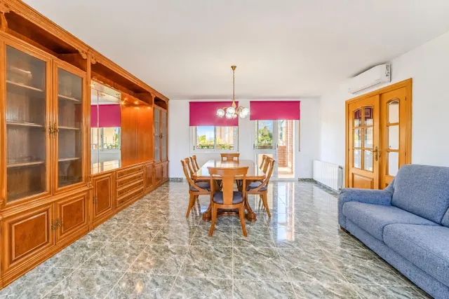 CASA FAMILIAR CON PISCINA, PRIVACIDAD Y ESPECTACULARES VISTAS A LA MONTAÑA EN LAS PALMERAS, CANYELLES — 7
