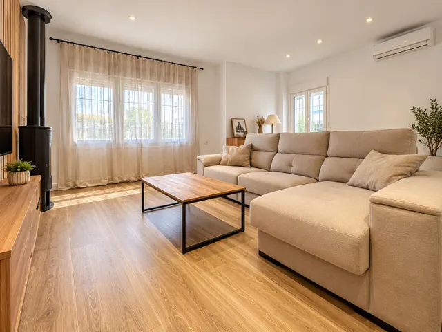 Espectacular chalet pareado reformado con garaje doble en la zona El Campito | Chiclana — 11