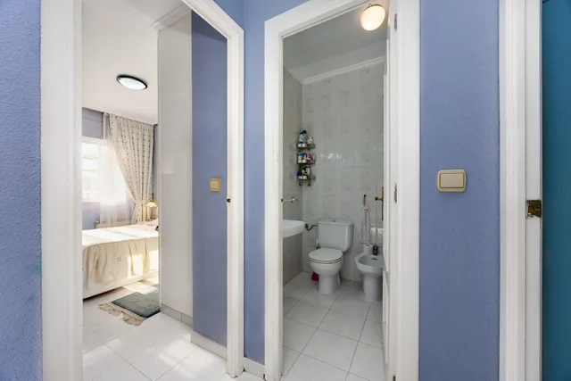 Luminoso apartamento, con gran solárium privado y vistas, en "La Mata", Torrevieja — 22
