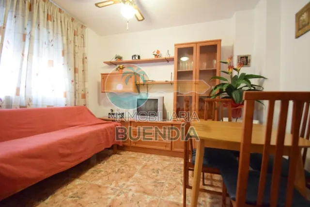 APARTAMENTO TOTALMENTE AMUEBLADO A 50 METROS DE LA PLAYA DEL - foto 5