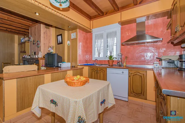 CHALET INDEPENDIENTE EN BEAS DE GRANADA — 25