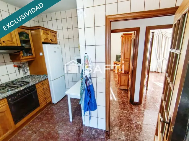 AMPLIA VIVIENDA DE 4 DORMITORIOS CON ALMACÉN/GARAJE INDEPENDIENTE DE 94 M² EN NAVAHERMOSA – MONTES DE TOLEDO — 8