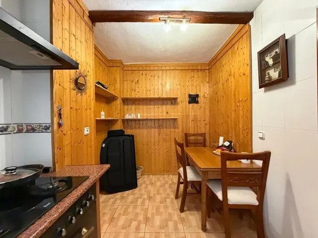 Apartamento 2 habitaciones 79m² en venta - Estacion de autobuses — 13