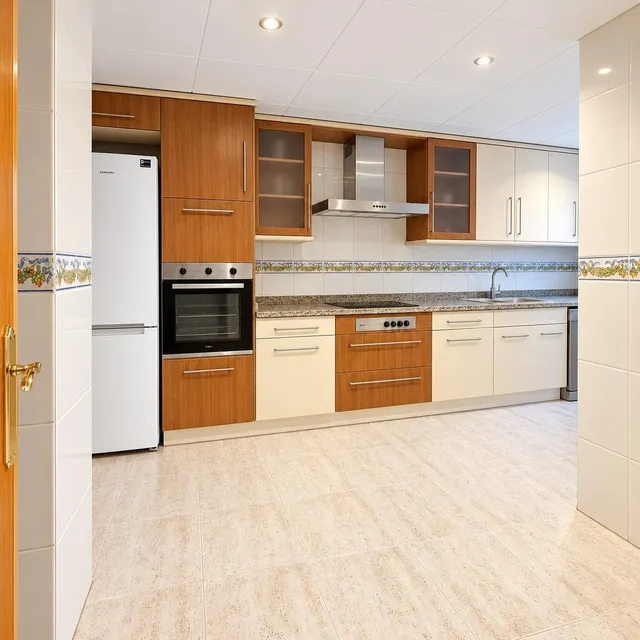 EXCLUSIVA VIVIENDA DE 135 m2 CON 3 habitaciones, GARAJE INCLUIDO Y ZONAS AJARDINADAS EN PENYA-ROJA – AVENIDA DE FRANCIA — 9