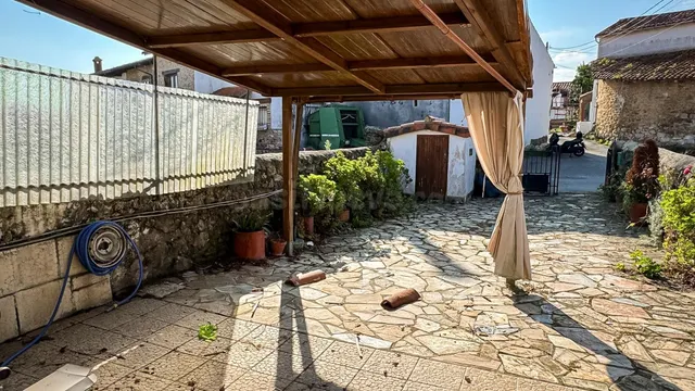Casa para rehabilitar en el tejo — 4