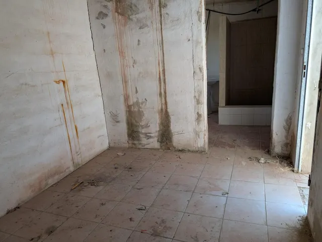 Oportunidad Única: Parcela en Venta en Llombai — 14