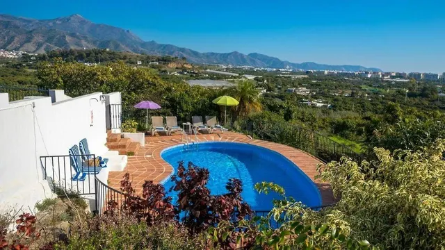 Magnífica Finca en Nerja - preciosa villa independiente en p - foto 3