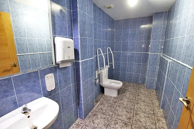 Local comercial en el centro Ciudad — 7