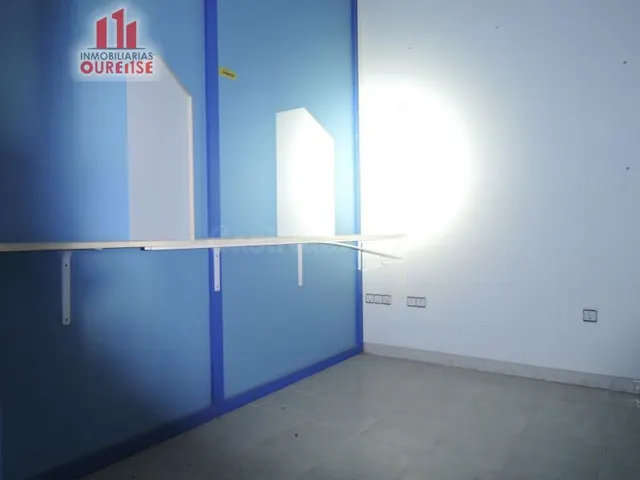 VENTA O ALQUILER DE OFICINAS SITUADAS EN AMPLIO LOCAL COMERC - foto 2