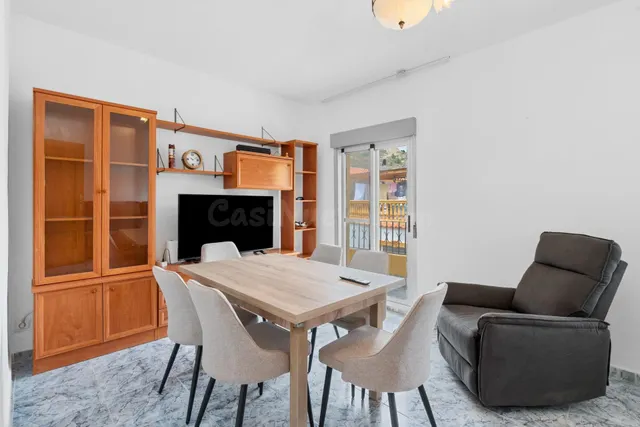 GRAN CASA CON 3 PISOS INDEPENDIENTES, GRAN COCHERA Y HUERTO  - foto 3