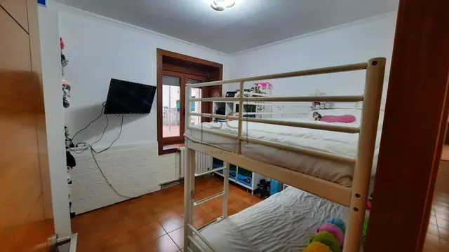 Chalet adosado con finca en Neda — 13