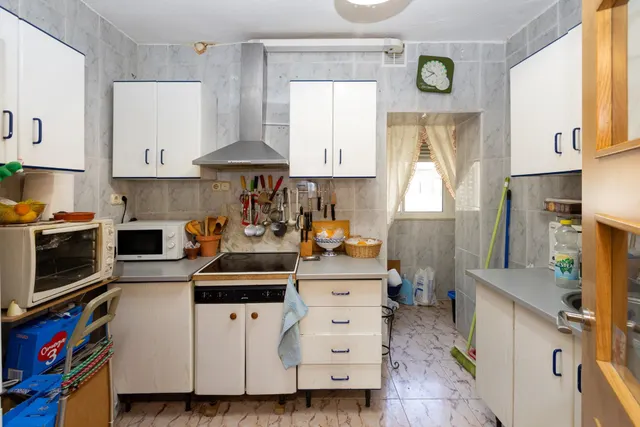 Vivienda en planta baja en el Zaidin. — 10