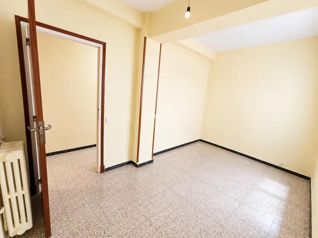 Amplia vivienda de 4 dormitorios con balcón en San Antonio María Claret — 14