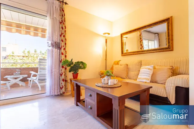 Piso de 2 habitaciones en Salou - Paseo Jaime I — 10