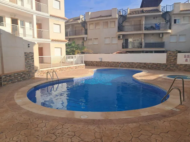 Apartamento con jardín de 40m2 en planta baja en Los Collados — 29
