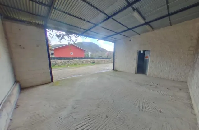 ESTUPENDA CASA EN HUERGAS DE GORDON — 37