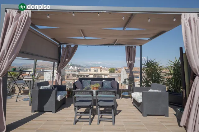 Ático dúplex con piscina en Maracena — 6