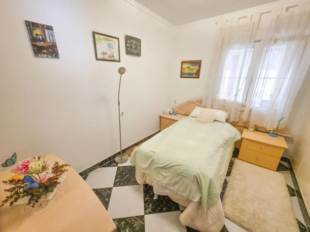 Villa 3 habitaciones 230m² en venta - Centro — 25
