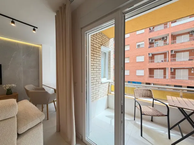 Apartamento 4 habitaciones 107m² en venta - Estacion de autobuses — 24