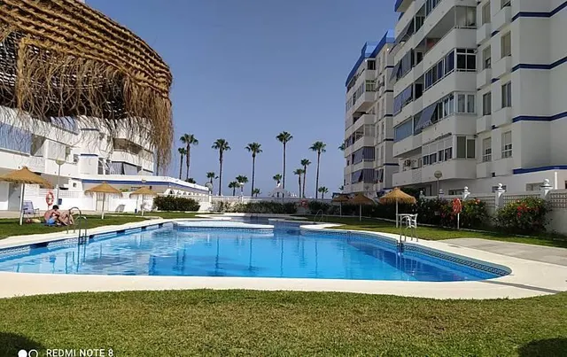 Vivienda en Benalmádena Costa a 50 metros de la playa, con vistas al mar — 8