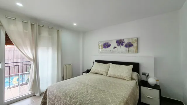 Piso reformado de tres habitaciones — 16