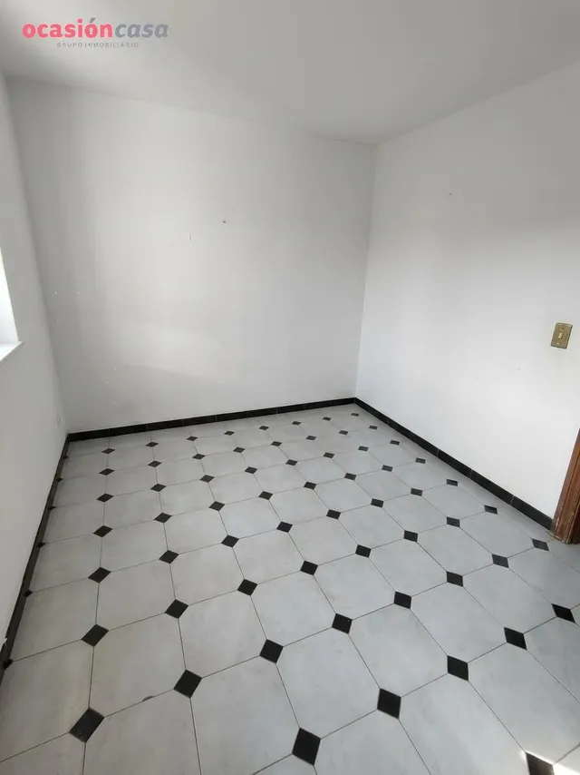 Adosado próximo a C.C. Zoco — 14
