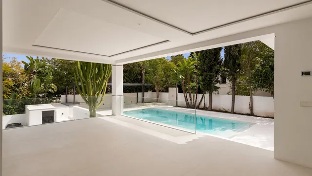 Chalet 6 habitaciones 419m² en venta - Marbella — 45