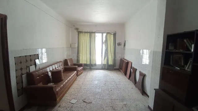 CASA DE PUEBLO CON GRAN POTENCIAL PROYECTO DE REFORMAS INTER - foto 3