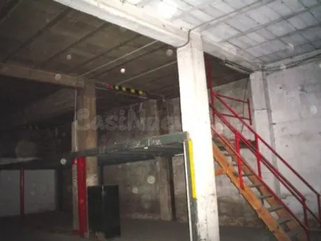 Local Comercial en Torrelavega - foto 2