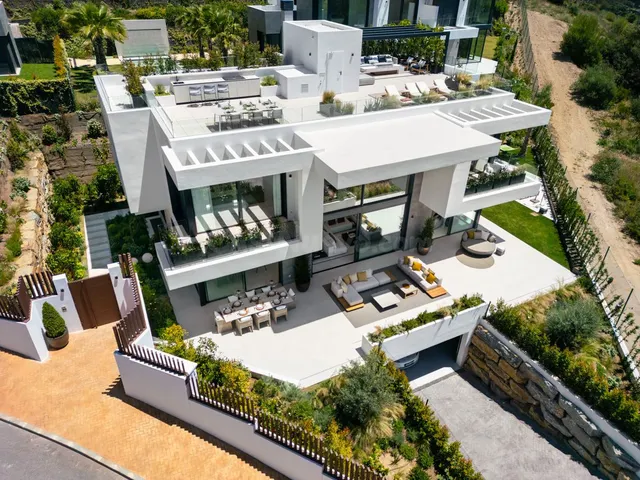 Villa 8 habitaciones 983m² en venta - Bello Horizonte — 4