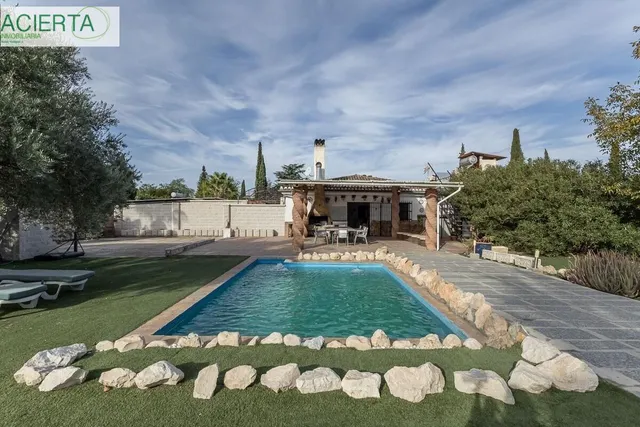 Casa Rural en funcionamiento en Caparacena — 4