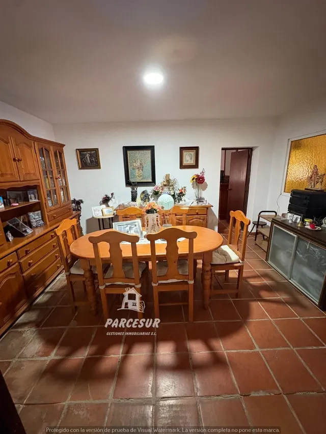 Finca de 1.250 m2 con 2 casas independientes y piscina — 3