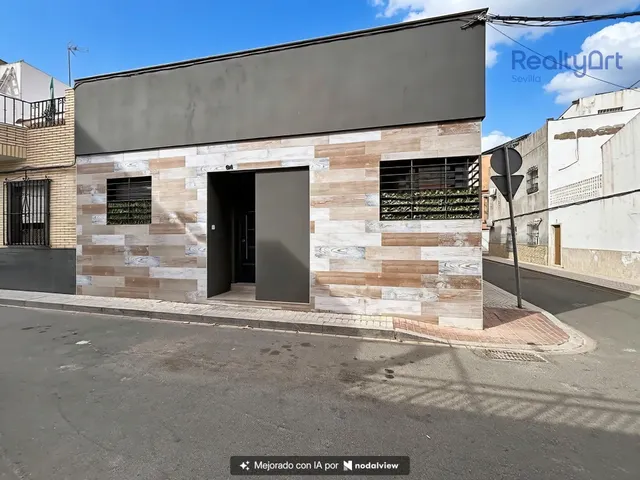 EXCELENTE VIVIENDA UNIFAMILIAR — 22
