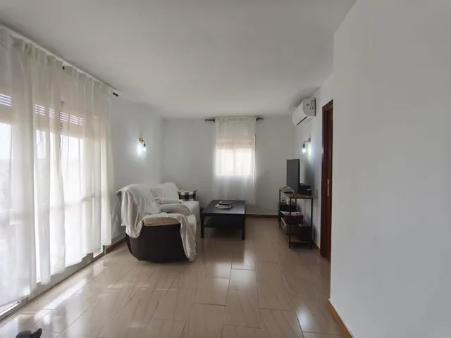 ESPECTACULAR CASA EN VENTA EN SAN ANTONIO (EL CARPIO) — 18