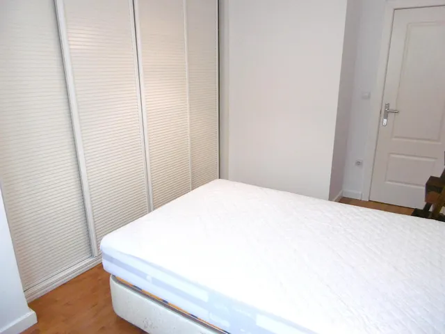 VIVIENDA DE 2 DORMITORIOS TOTALMENTE AMUEBLADA Y EQUIPADA — 28