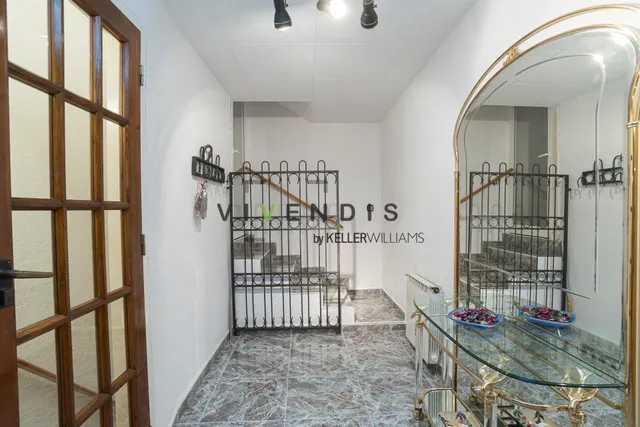 Casa con historia en el casco antiguo de Sant Andreu de la Barca — 45