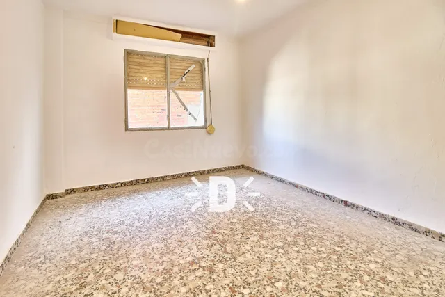 SE VENDE VIVIENDA EN LA POBLA LLARGA