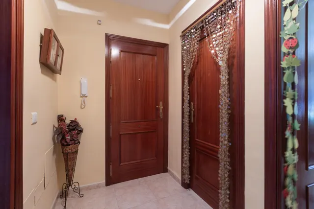 ¡Tu nuevo hogar te espera! Piso de 3 habitaciones en zona Hipercor, Carrefour y Mercadona✨ — 17