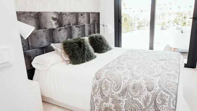 Apartamento 2 habitaciones 144m² en venta - Whater Gardens — 24
