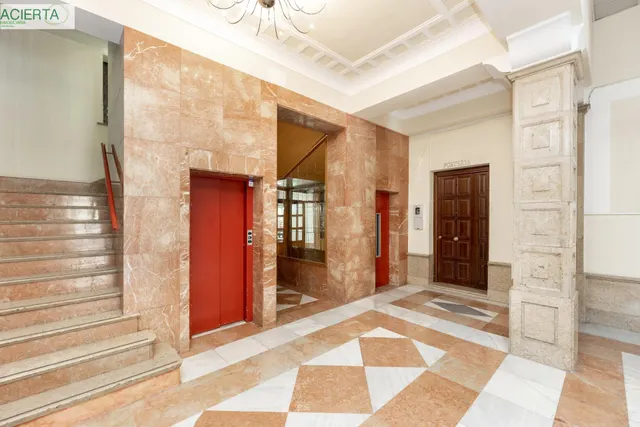 Gran vivienda en Plaza Los Campos - 7 habitaciones — 6
