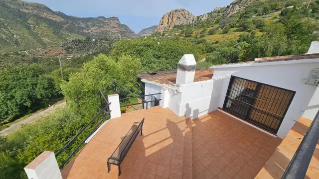 Casa a la venta en la Garganta del Chorro en Málaga