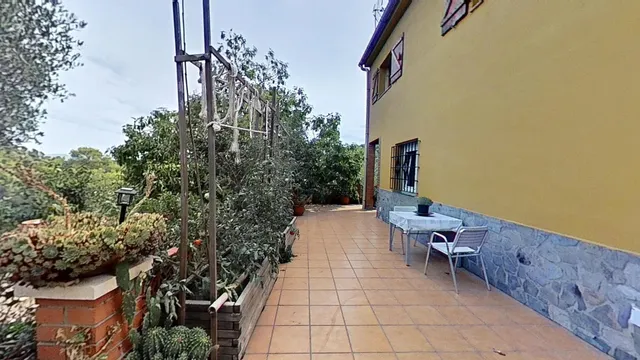 Chalet independiente con parcela de 1.000 m2 en Sol i Aire – Sant Cugat del Vallès — 33