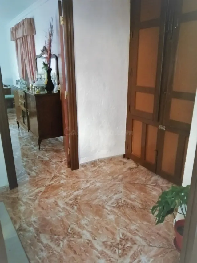 Ideal cómo inversión o si desea vivir en un pueblo con encan - foto 5