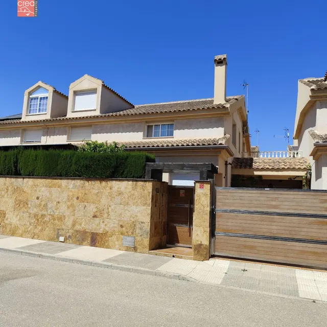 SE VENDE CHALET EN LA MEJOR ZONA DE TORRE PACHECO — 39