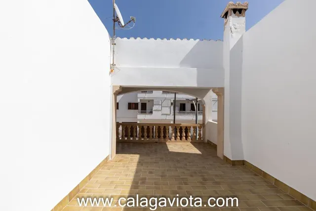 Chalet a pocos metros de Cala Galiota — 27