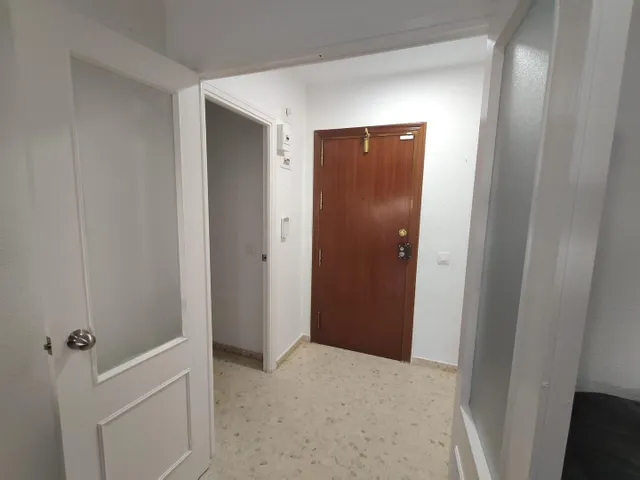 Piso en zona Valdelagrana — 25