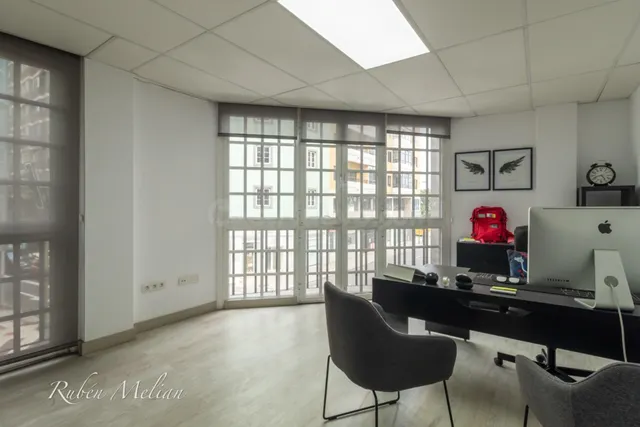 Piso en el corazón de la ciudad - foto 2