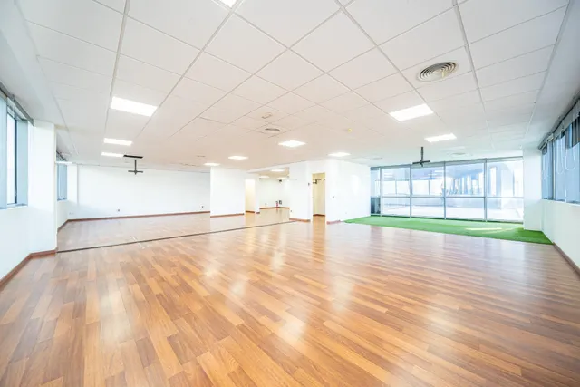 Oficina comercial de 176 m2 en Vía Asima, Polígono Son Caste - foto 2